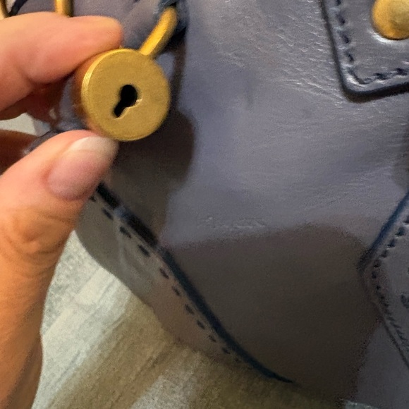 Yves Saint Laurent (YSL) Muse bag with COA - Picture 5 of 16